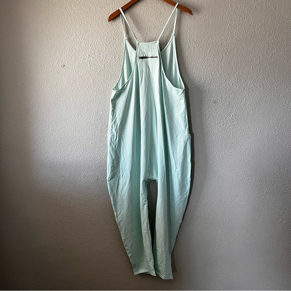 FP Movement Hot Shot Jumpsuit Pistachio Slouchy Relaxed Boho Size XL - Picture 6 of 8